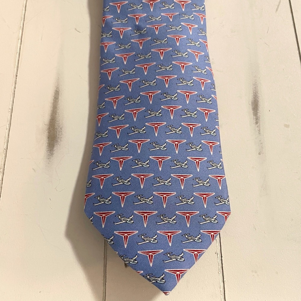 Vineyard Vines Custom Collection Triumph Necktie Silk Blue Airplane Pilot